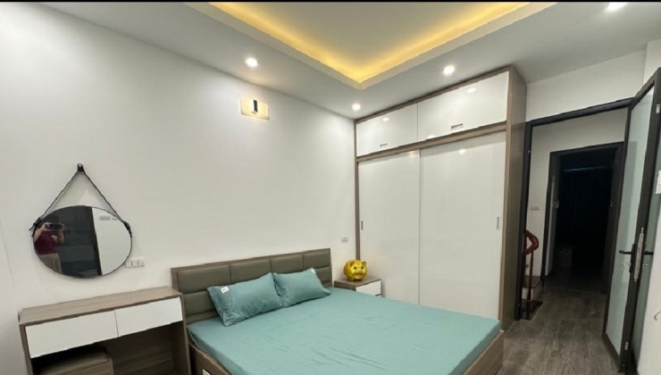 Nhà đẹp phố Vĩnh Hưng,pháp lý chuẩn, ô tô đỗ cửa, 44m2, 4 tỷ